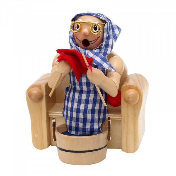Sigro Oma im Sessel mit Fußbad Holz Räucherfrau